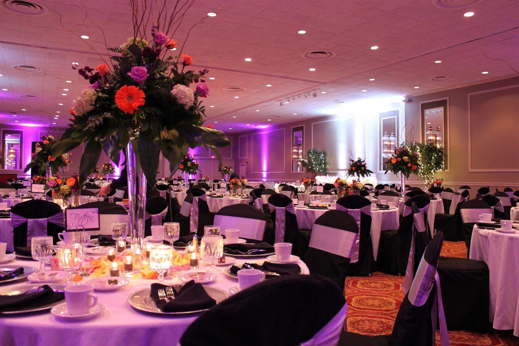 The Avalon Hotel And Conference Center Érié Extérieur photo