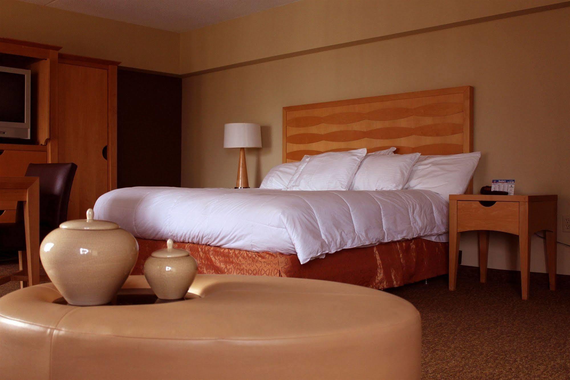 The Avalon Hotel And Conference Center Érié Extérieur photo