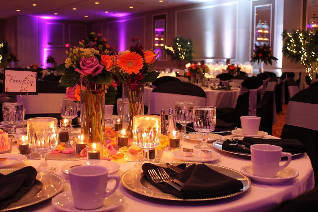 The Avalon Hotel And Conference Center Érié Extérieur photo