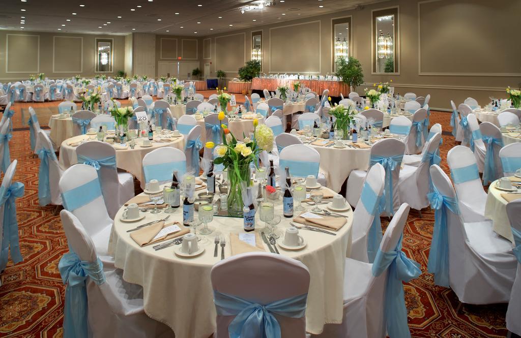 The Avalon Hotel And Conference Center Érié Extérieur photo